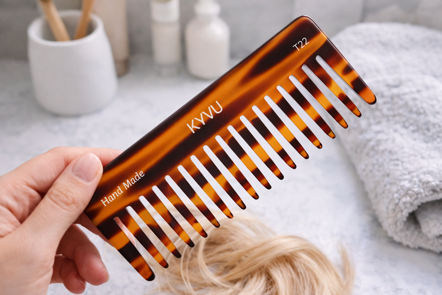 KYVU handmade comb care and cleaning — cellulose acetate, beechwood and aluminium comb maintenance guide